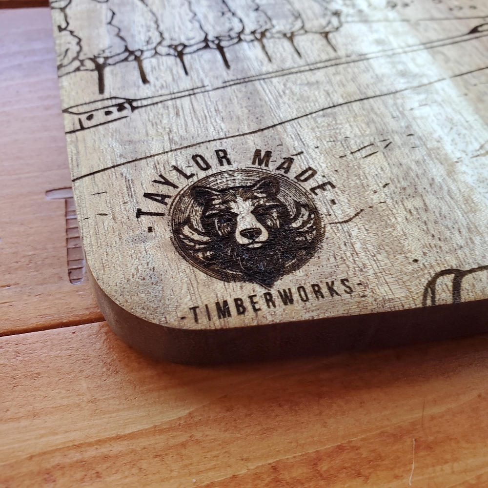 Disney✨ Handcrafted✋ Acacia Art Ratatouille🐀🧑🍳 Inspired Chef’s Cutting Board - Picture 4 of 8